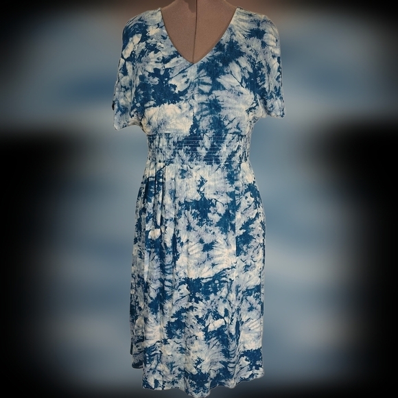 Bebop v- neck tie-dye sundress with short sleeves and smocked waist sz  med - Picture 6 of 17